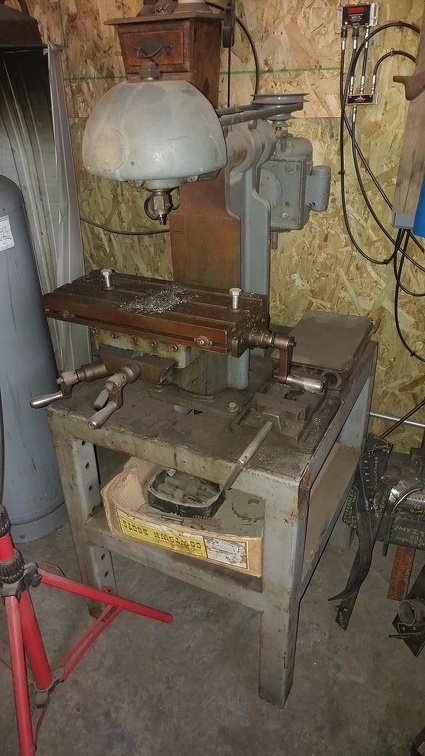 Benchmaster Tools Vertical Mill