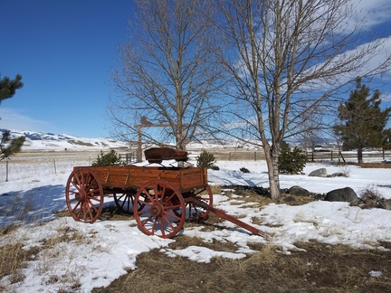 restored single sided farm wagon 